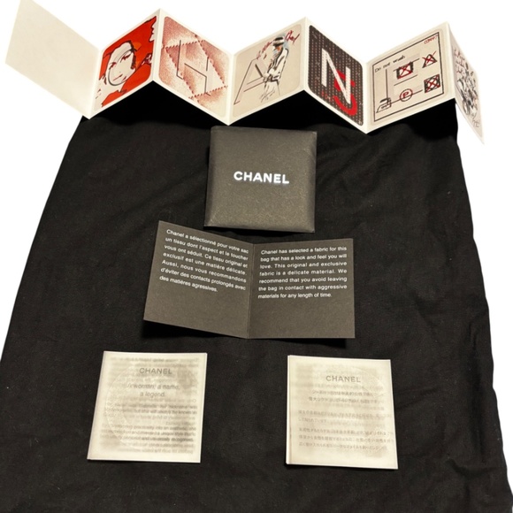 NEW CHANEL | Chain Shoulder Bag CocoMark Velvet Black - Picture 15 of 15